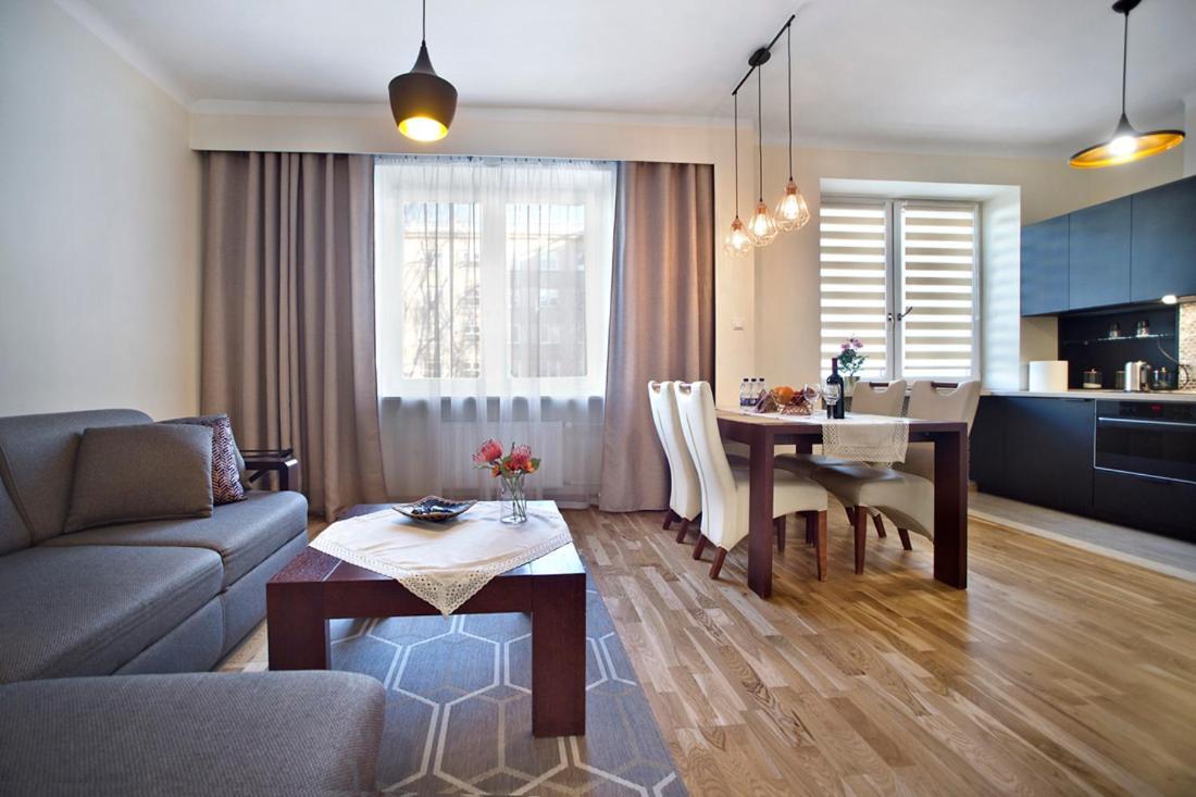 P&O Serviced Apartments Metro Mokotow Warszawa Exteriör bild