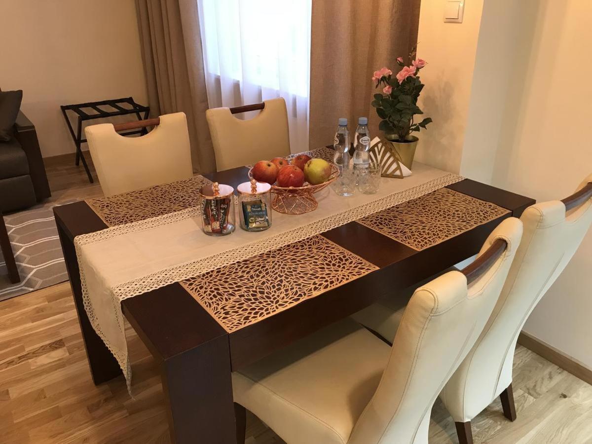 P&O Serviced Apartments Metro Mokotow Warszawa Exteriör bild