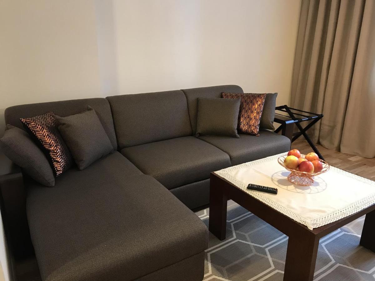 P&O Serviced Apartments Metro Mokotow Warszawa Exteriör bild
